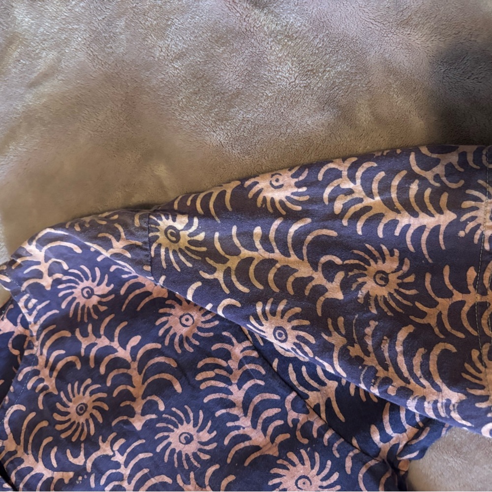 Vintage, Men’s, Hand Loom Batiks, BoHo, Henley Shirt - Picture 3 of 6